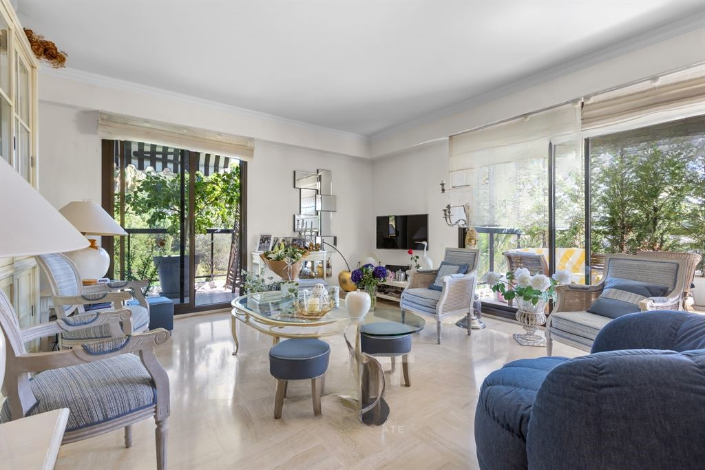 Квартира в Каннах, Франция, 90 м² - фото 2