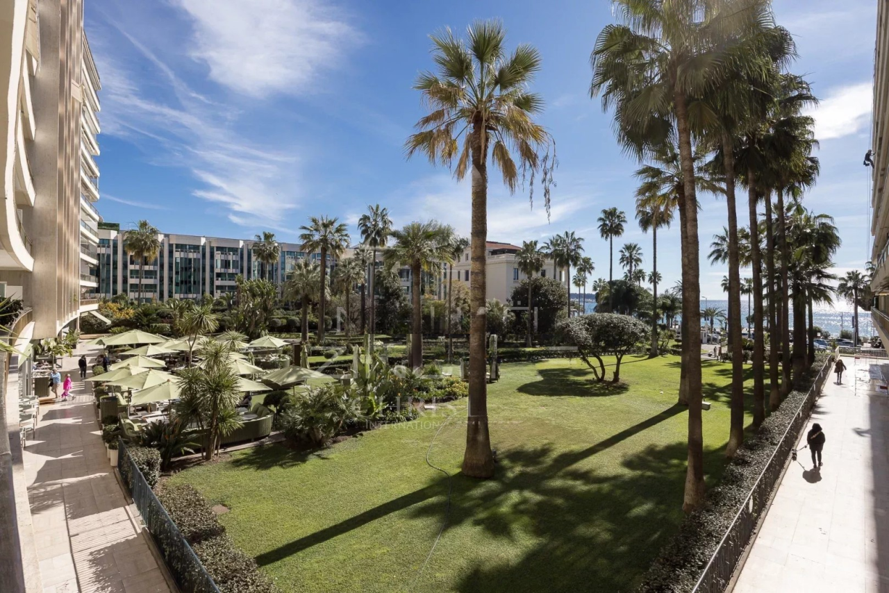 Квартира в Каннах, Франция, 127 м² - фото 3