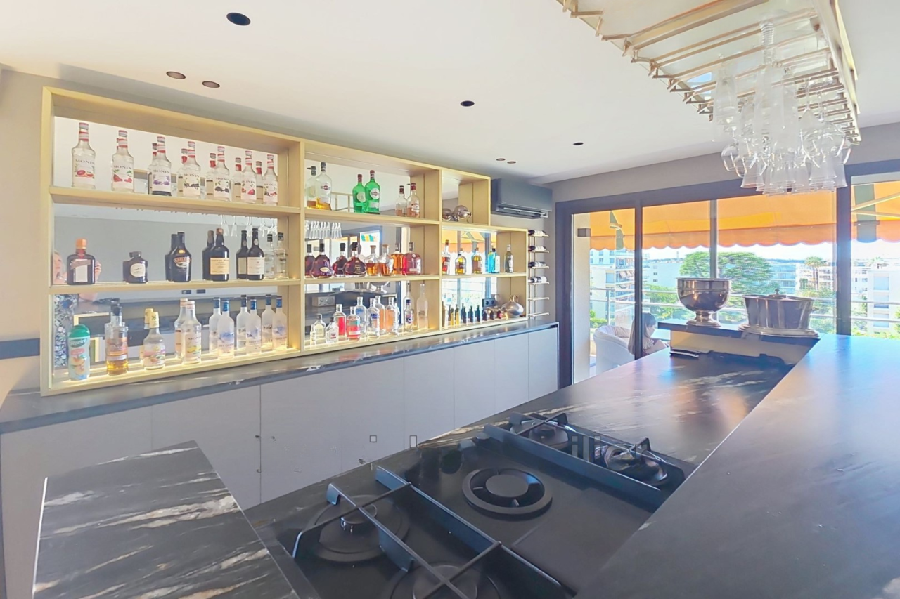 Квартира в Каннах, Франция, 90 м² - фото 3