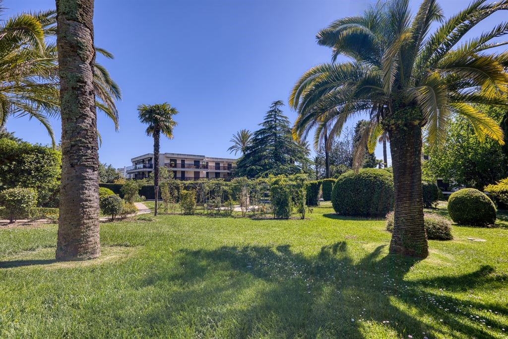 Квартира в Каннах, Франция, 90 м² - фото 3