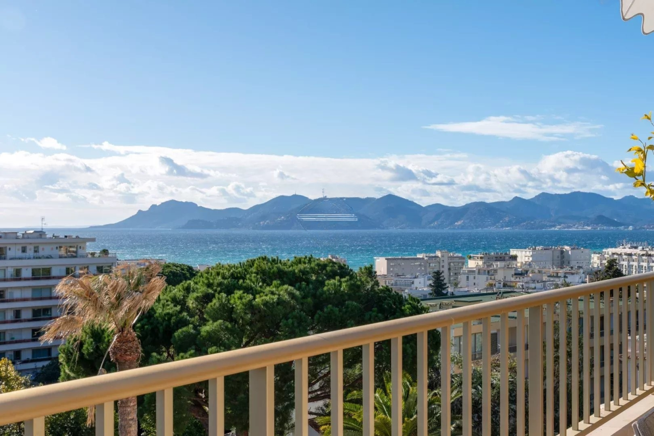 Квартира в Каннах, Франция, 108 м² - фото 3