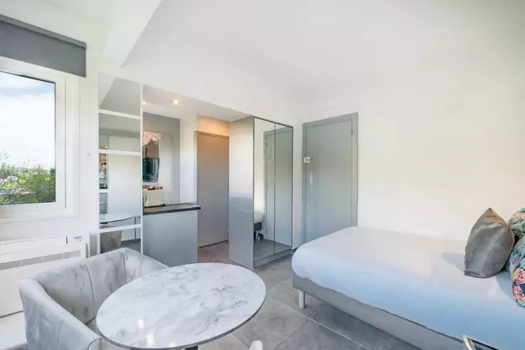 Квартира в Каннах, Франция, 16 м² - фото 2