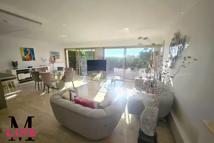 Квартира в Каннах, Франция, 89 м² - фото 2