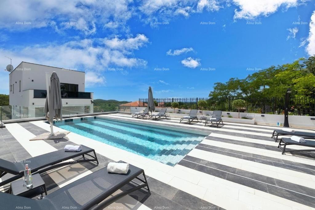 Дом в Порече, Хорватия, 203 м² - фото 1