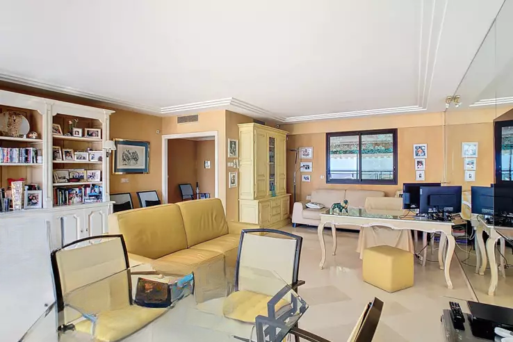 Квартира в Каннах, Франция, 106 м² - фото 2