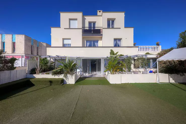 Квартира в Каннах, Франция, 48 м² - фото 2