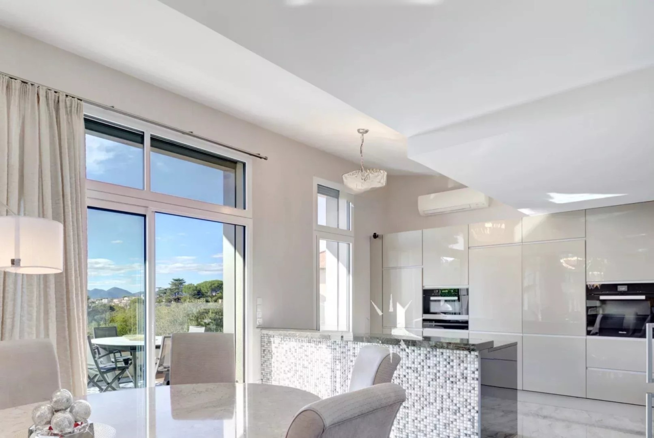 Квартира в Каннах, Франция, 186 м² - фото 5