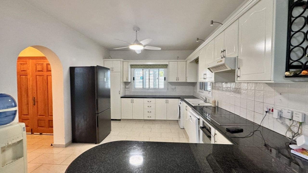 Вилла в Пафосе, Кипр, 145 м² - фото 7