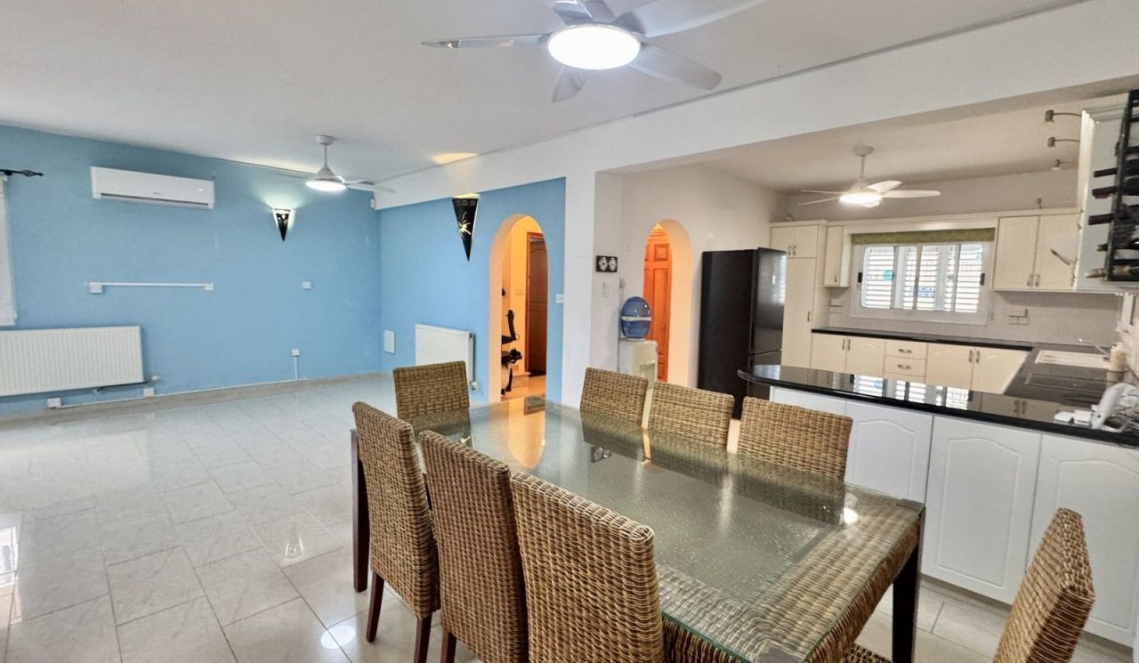 Вилла в Пафосе, Кипр, 145 м² - фото 8