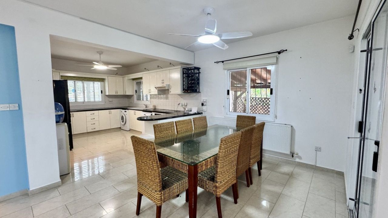 Вилла в Пафосе, Кипр, 145 м² - фото 9