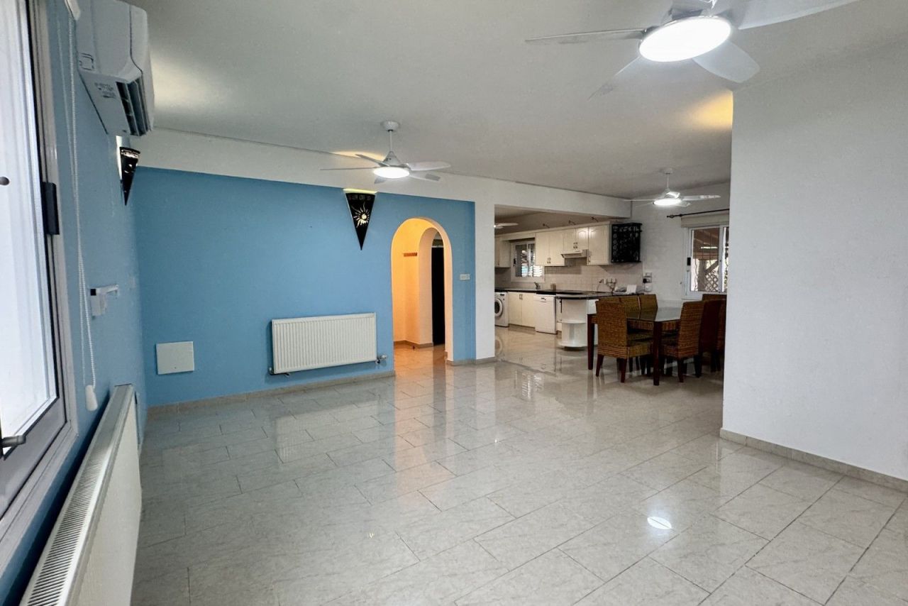 Вилла в Пафосе, Кипр, 145 м² - фото 12