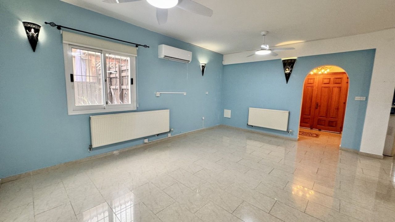 Вилла в Пафосе, Кипр, 145 м² - фото 13