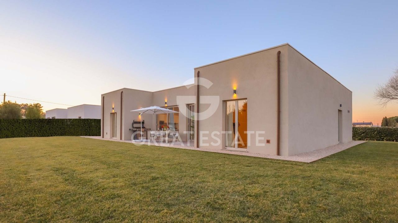 Вилла в Кастильоне-дель-Лаго, Италия, 162.04 м² - фото 2