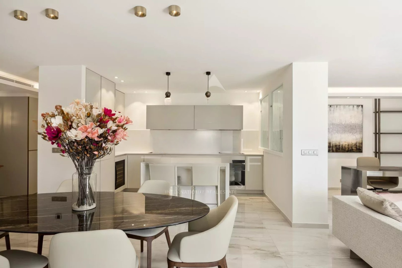 Квартира в Каннах, Франция, 127 м² - фото 7