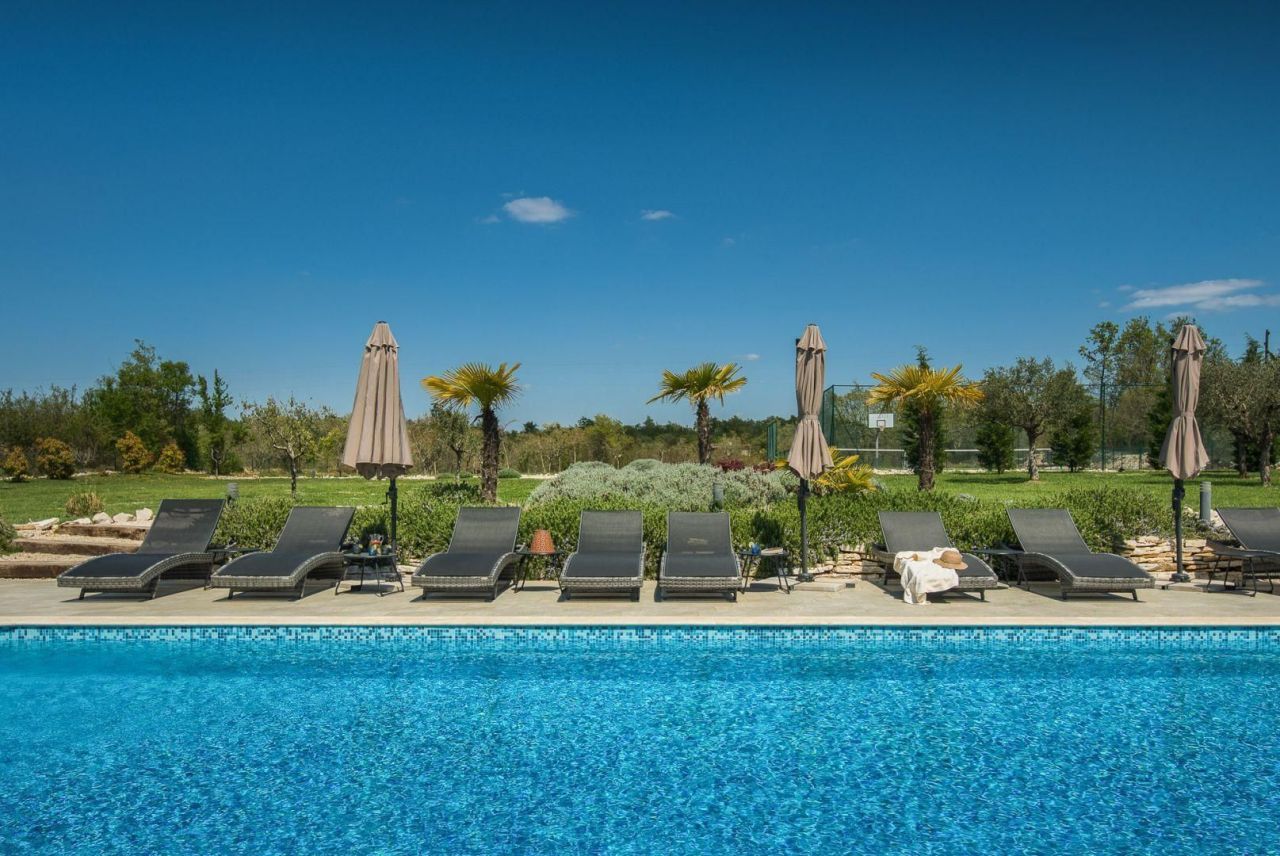 Вилла в Юршичах, Хорватия, 487 м² - фото 3