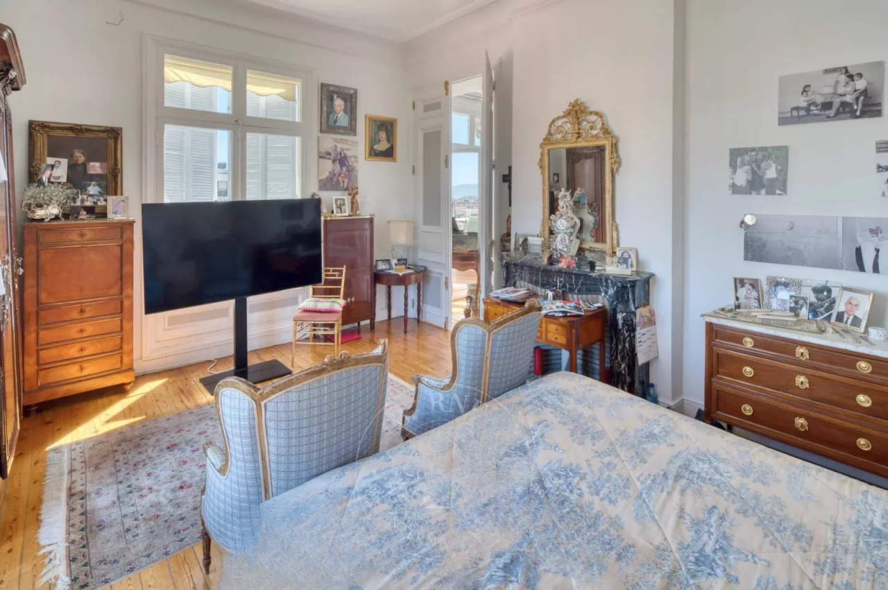 Квартира в Каннах, Франция, 239 м² - фото 10