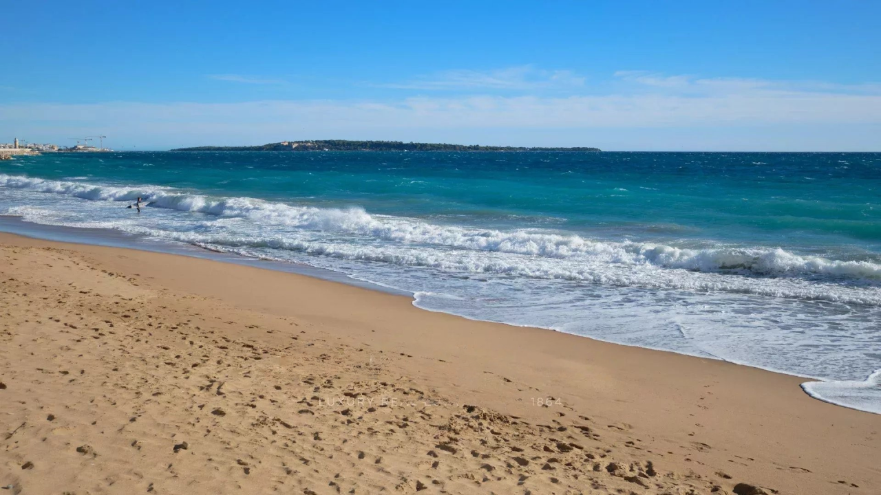 Квартира в Каннах, Франция, 154 м² - фото 12