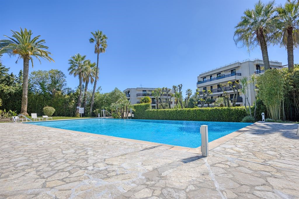 Квартира в Каннах, Франция, 90 м² - фото 16