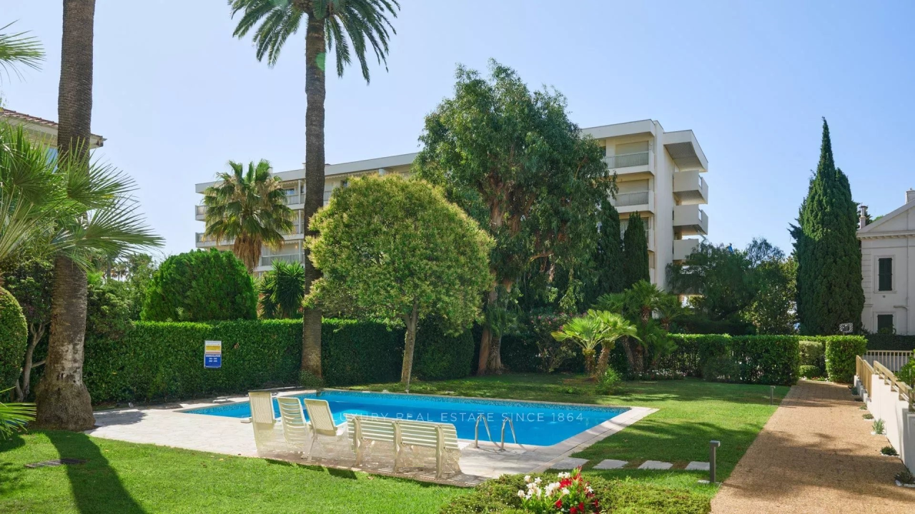 Квартира в Каннах, Франция, 102 м² - фото 17