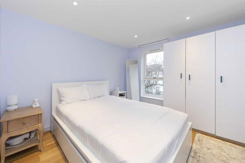 Квартира в Лондоне, Великобритания, 70 м² - фото 1