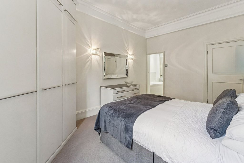 Квартира в Лондоне, Великобритания, 97 м² - фото 1