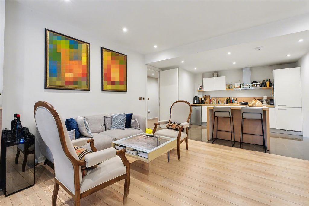 Квартира в Лондоне, Великобритания, 56 м² - фото 1