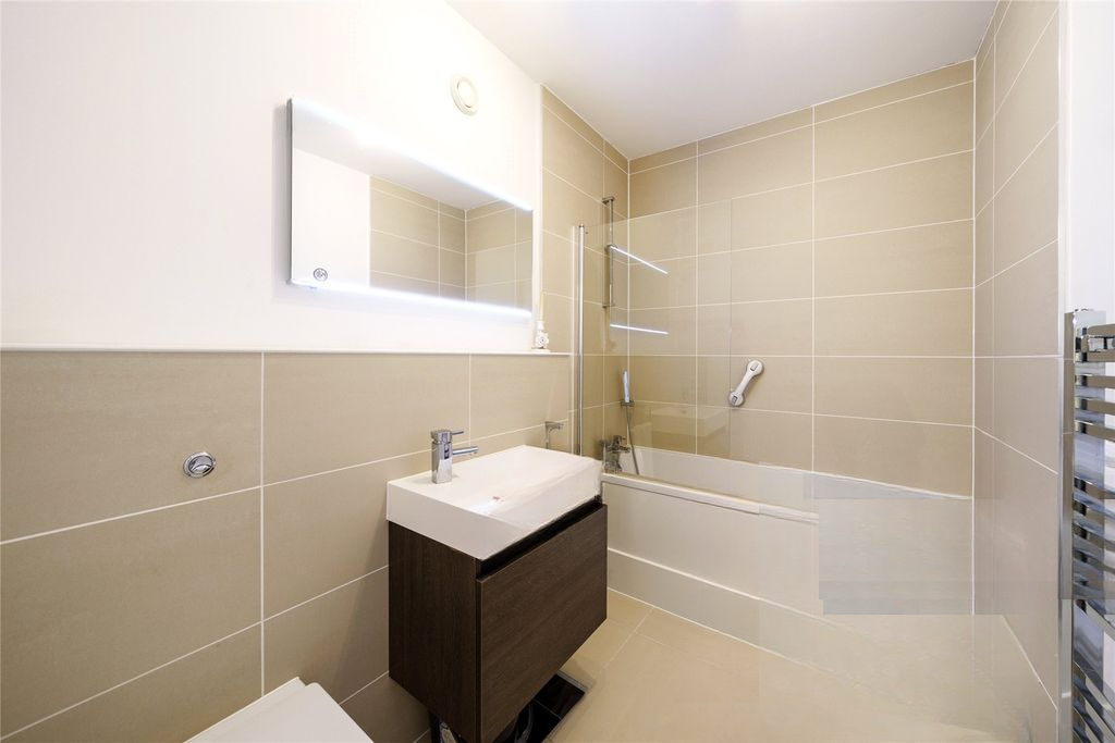 Квартира в Лондоне, Великобритания, 68 м² - фото 1