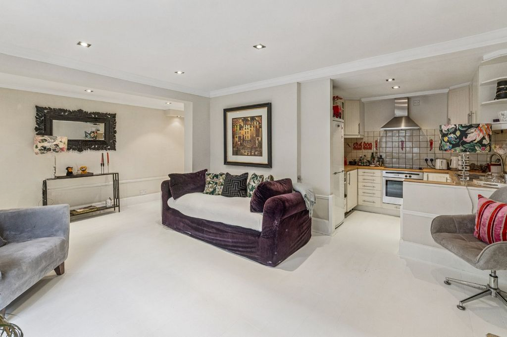 Квартира в Лондоне, Великобритания, 72 м² - фото 2