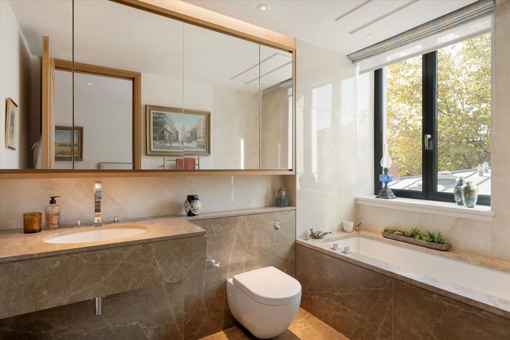 Квартира в Лондоне, Великобритания, 309 м² - фото 2