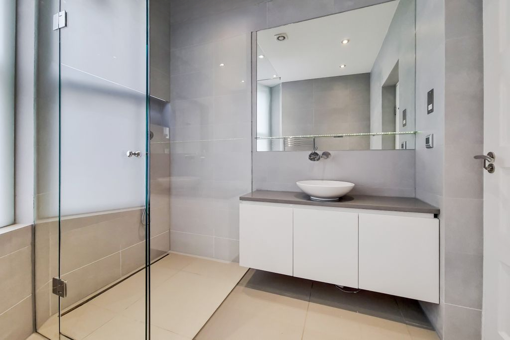 Квартира в Лондоне, Великобритания, 109 м² - фото 2