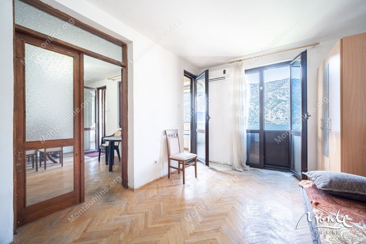 Апартаменты в Рисане, Черногория, 64 м² - фото 8