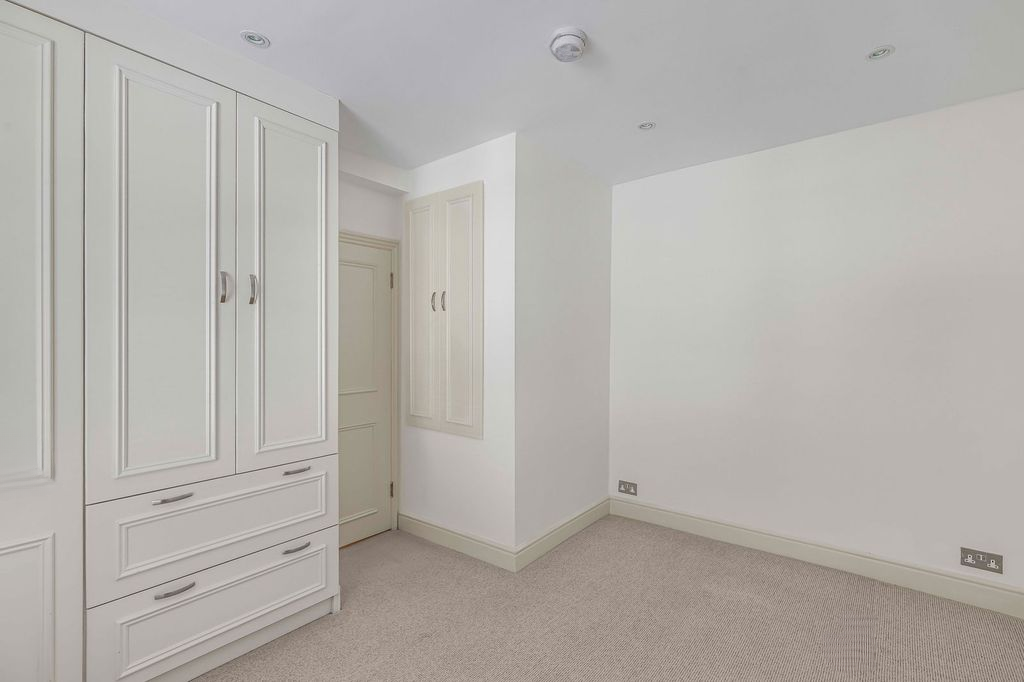 Квартира в Лондоне, Великобритания, 65 м² - фото 2