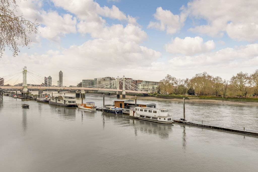 Квартира в Лондоне, Великобритания, 23 269 392 м² - фото 2