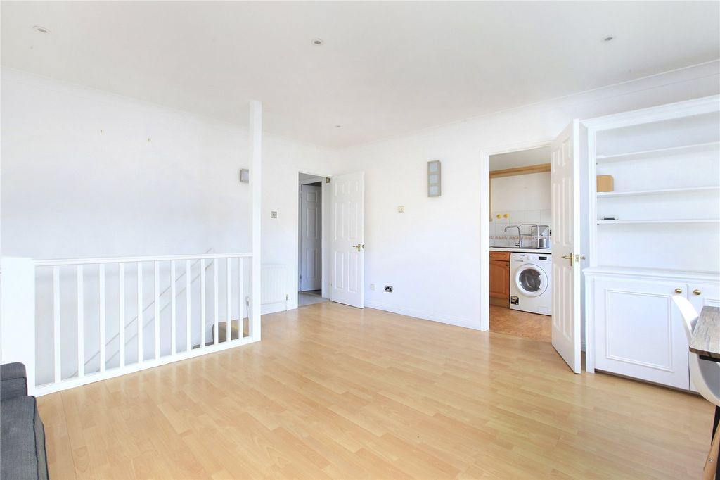 Квартира в Лондоне, Великобритания, 50 м² - фото 2