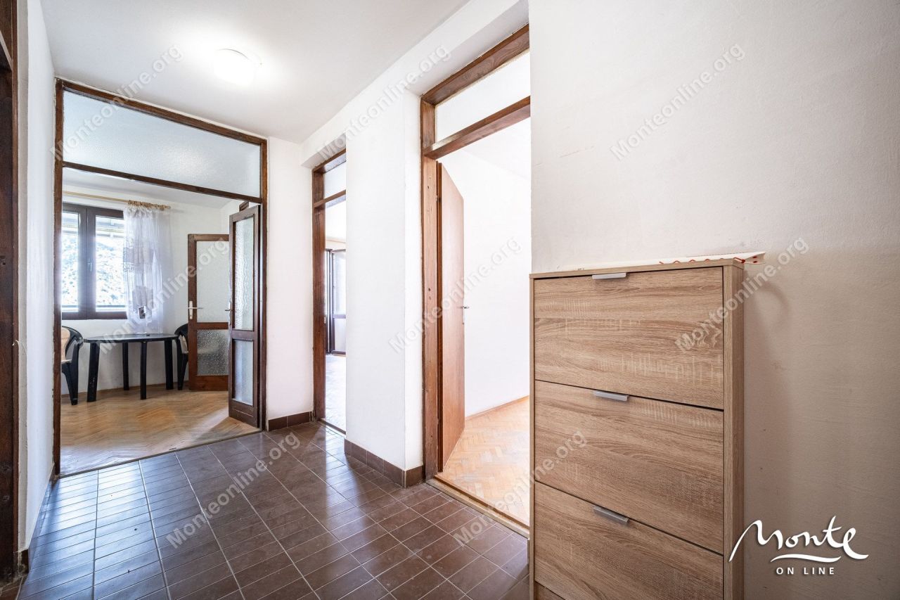 Апартаменты в Рисане, Черногория, 64 м² - фото 19