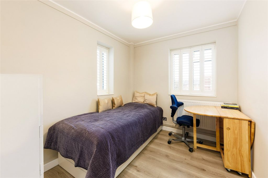 Квартира в Лондоне, Великобритания, 68 м² - фото 2