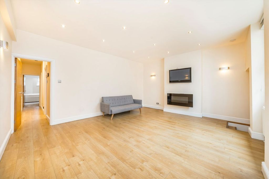 Квартира в Лондоне, Великобритания, 80 м² - фото 6