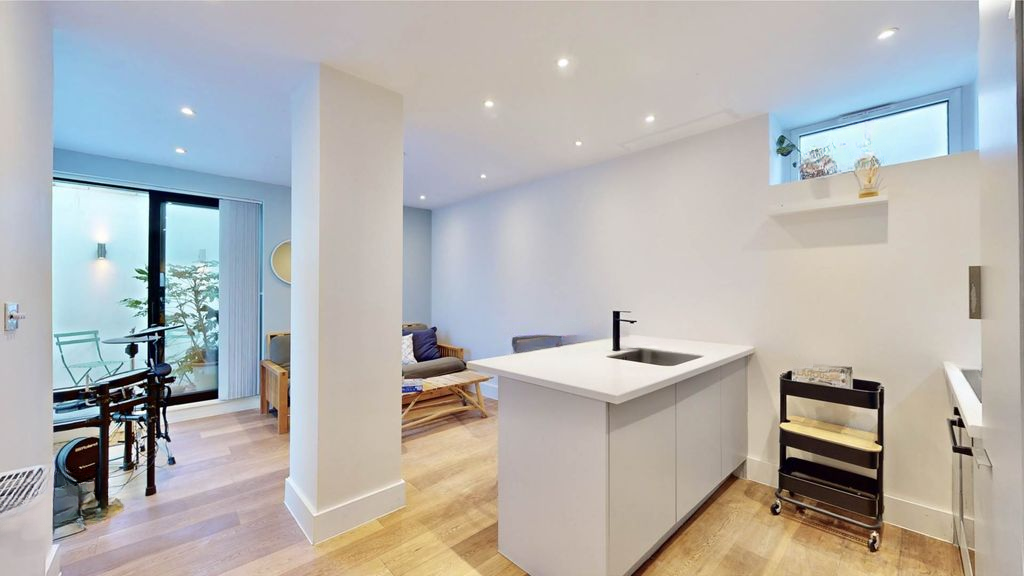 Квартира в Лондоне, Великобритания, 40 м² - фото 7