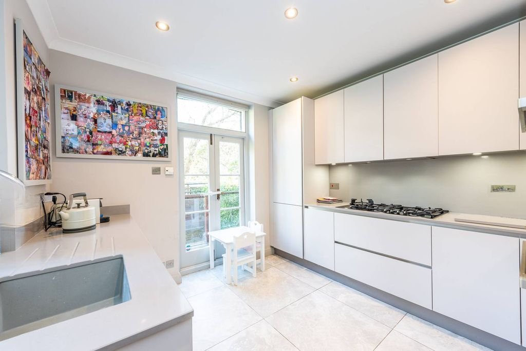 Квартира в Лондоне, Великобритания, 126 м² - фото 10