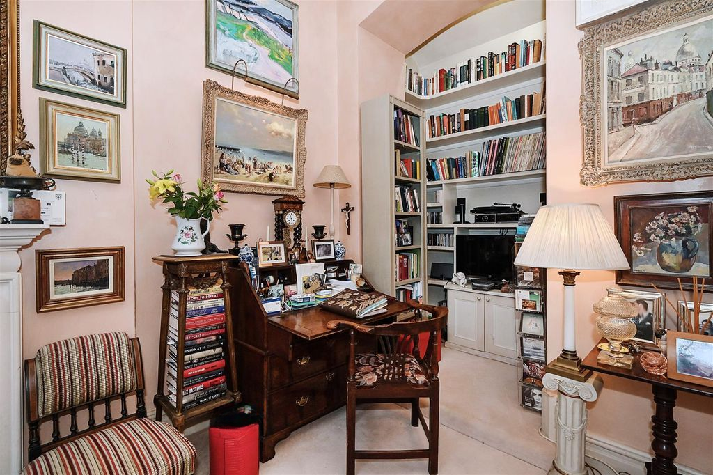 Квартира в Лондоне, Великобритания, 84 м² - фото 10