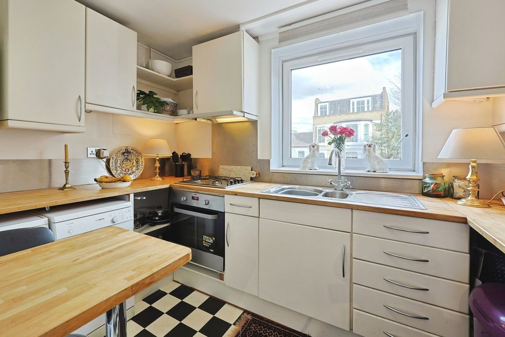 Квартира в Лондоне, Великобритания, 47 м² - фото 11