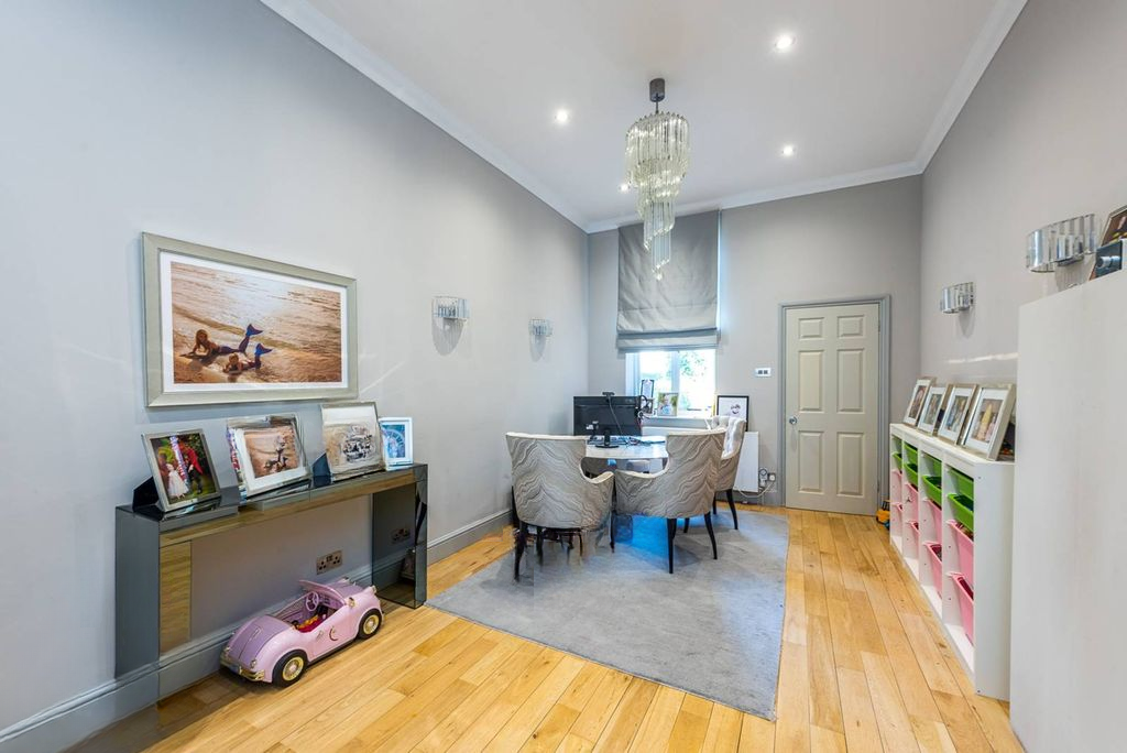 Квартира в Лондоне, Великобритания, 126 м² - фото 11