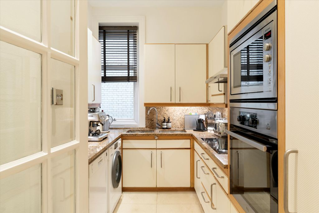 Квартира в Лондоне, Великобритания, 129 м² - фото 11