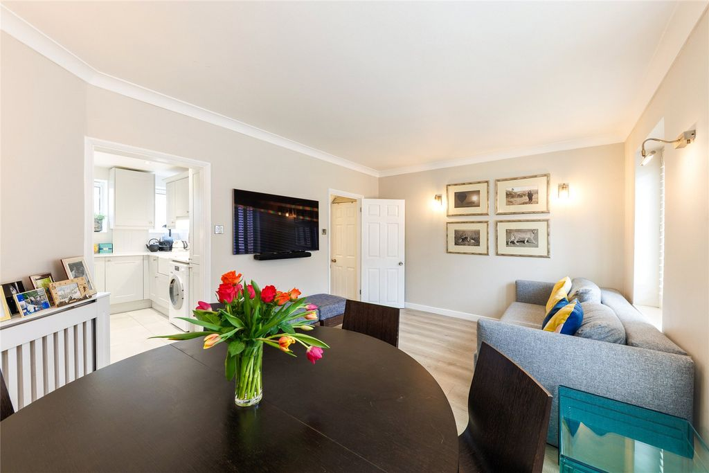 Квартира в Лондоне, Великобритания, 68 м² - фото 12