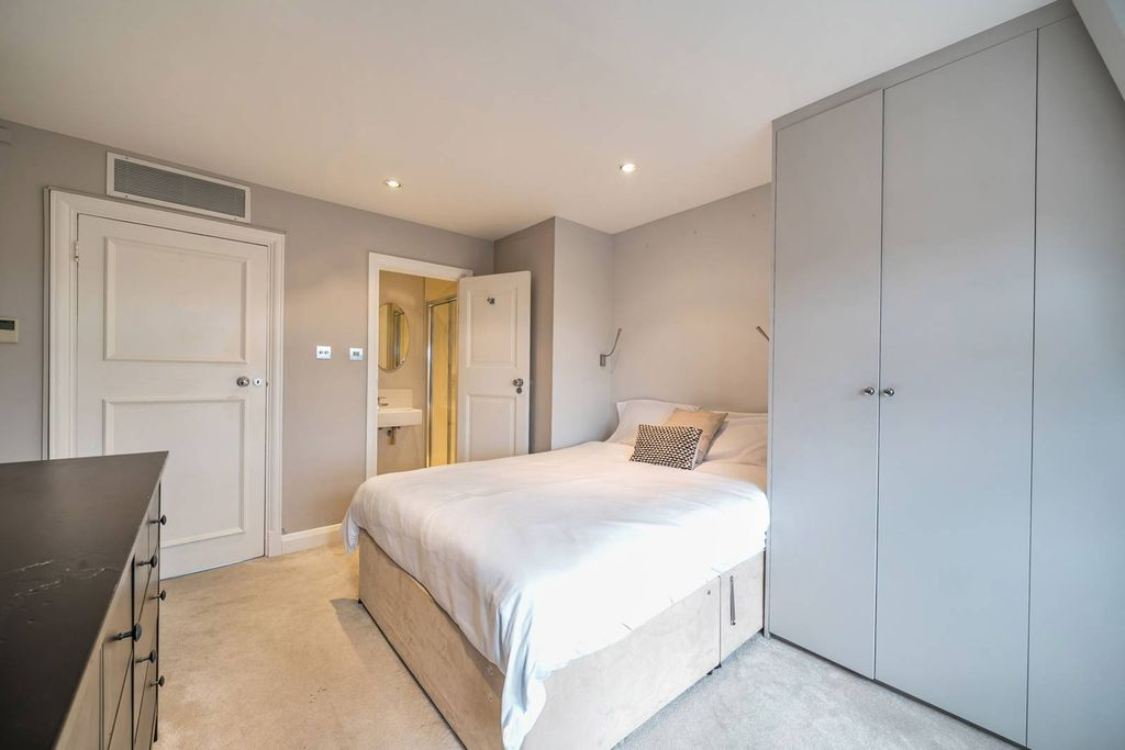 Квартира в Лондоне, Великобритания, 101 м² - фото 12