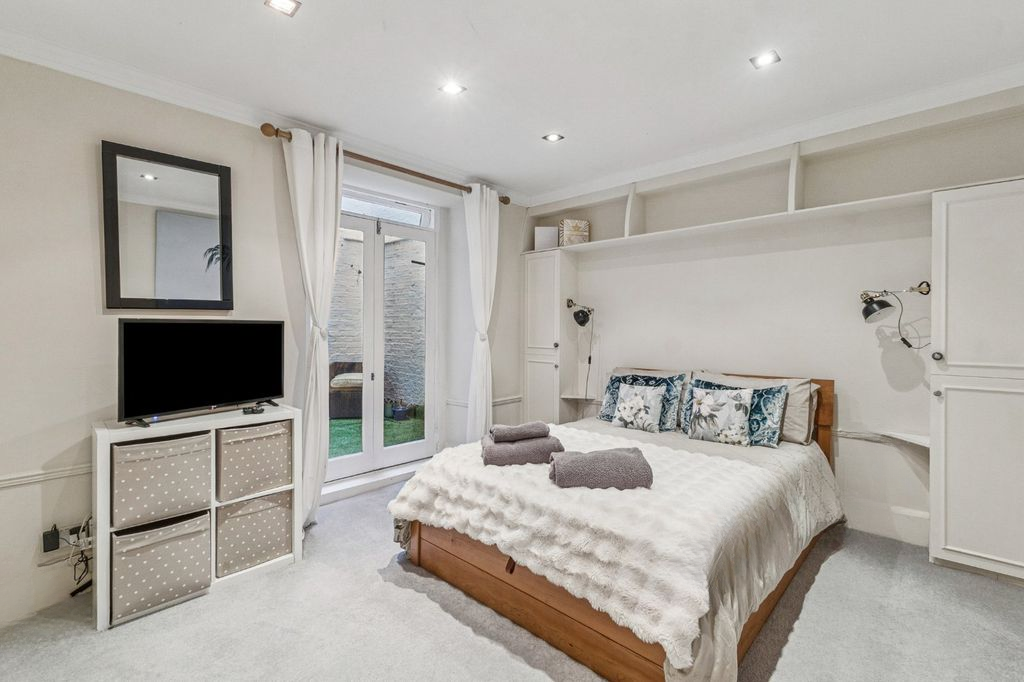 Квартира в Лондоне, Великобритания, 72 м² - фото 12