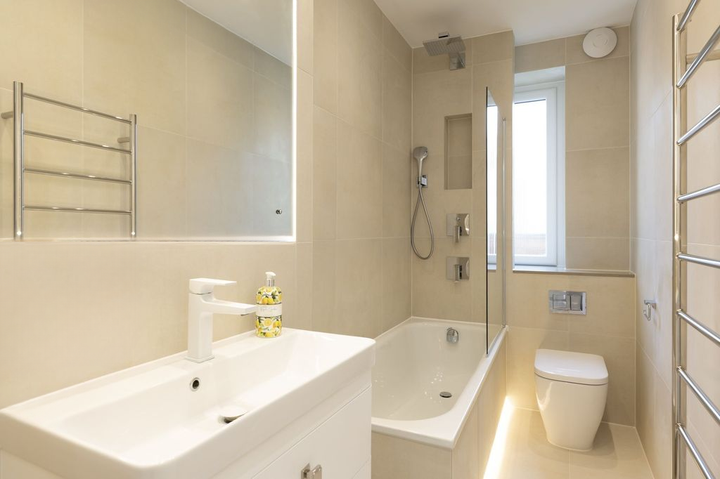 Квартира в Лондоне, Великобритания, 58 м² - фото 14