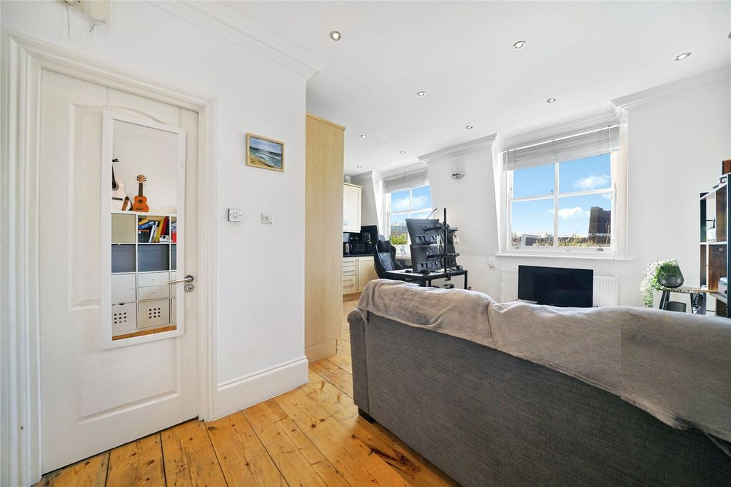 Квартира в Лондоне, Великобритания, 40 м² - фото 15