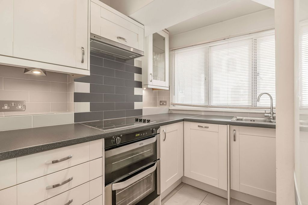 Квартира в Лондоне, Великобритания, 65 м² - фото 17