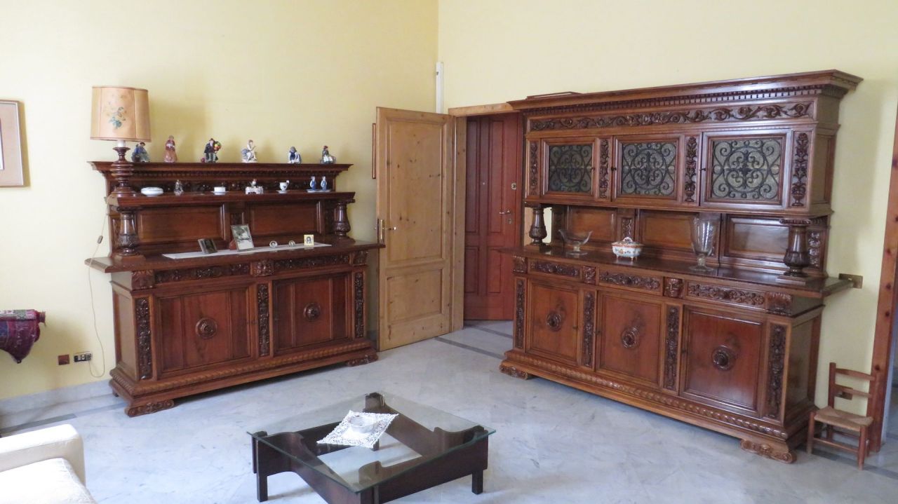 Вилла в Монтекатини-Терме, Италия, 403 м² - фото 15